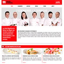 7 magníficos. Un progetto di Web development e Web design di Alba Junyent Prat - 25.06.2014
