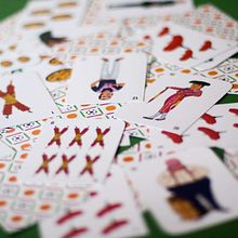 Nueva Baraja Española. Design, Game Design, To, Design, Character Design, Product Design, Editorial Design, Graphic Design, Education, and Traditional illustration project by Bruno Sola - 07.07.2014