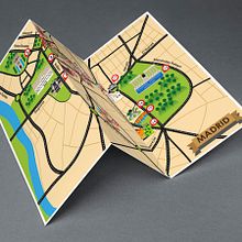 Mapa Turístico de Madrid. Un proyecto de Diseño gráfico de Álvaro Correa Guinea - 09.04.2014
