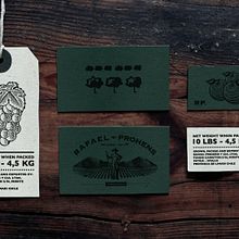 Rafael Prohens. Br, ing, Identit, Art Direction, Design, Graphic Design, and Packaging project by Julio Valdés Boccardo - 07.21.2014