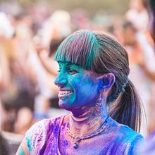 Holi Festival Madrid. Photograph project by Rafael Sánchez - 08.10.2014
