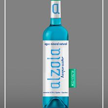 Alzola Basque Water logotipo+packaging. Un proyecto de Dirección de arte, Diseño de producto y Packaging de Ion Benitez - 15.08.2014