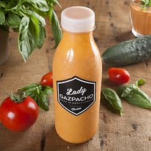 Lady Gazpacho - Familia Tocón . % Lamaga Comunica tarafından hazırlanan Markalaşma ve Kimlik, Web Tasarımı, Ve Ambalajlama projesi - 05.31.2014