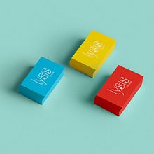 Lysis, Identity. Br, ing, Identit, Art Direction, and Graphic Design project by Floriane Jambu - 08.24.2014