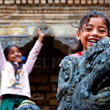 Nepal, Kathmandu & Bhaktapur. Un proyecto de Cine, vídeo, televisión, Fotografía y Multimedia de Aziz El Hamoudi Bader - 18.09.2014