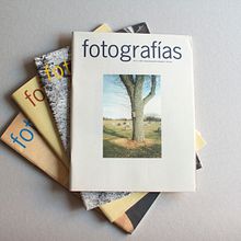 Revista fotografías. Un progetto di Direzione artistica, Design editoriale e Fotografia di Pivot :: Dirección de arte | School - 24.09.2004