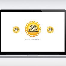 WEB RETROBIKERS. Un projet de Design graphique , et Webdesign de Odi Bazó - 30.09.2014