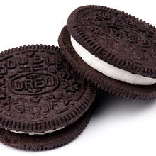 Mini Oreo: Siempre seremos Chicos . 3D, Dan Desain Grafis proyek oleh Victor Javier valera Jimenez - 10.14.2014