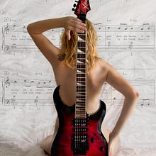 I have an affair with rock'n'roll. Un progetto di Fotografia e Postproduzione fotografica di Aida - 22.10.2014