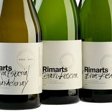 Cava Rimarts. Br, ing, Identit, Calligraph, Graphic Design, and Packaging project by Oriol Miró Genovart - 11.22.2014