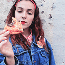 Mr&Mrs Cooper - Chapas. Een project van Craft, Stripboek,  Ontwerp y Productontwerp van Efraín Pérez - 24.11.2014