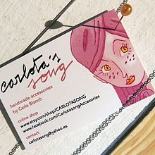 Tarjetas para Carlota's Song Accessories. Un progetto di Design, Illustrazione tradizionale e Graphic design di Eduard Blanch Rodríguez - 27.11.2014
