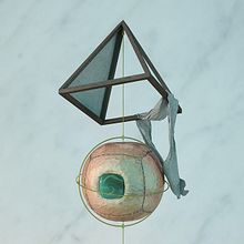 PEGATA. 3D, Art Direction, and Traditional illustration project by NUDO Motion Design Studio - 12.22.2014