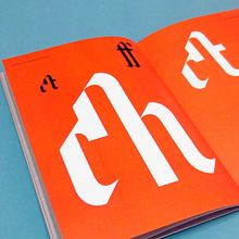 Avel.lí  especimen. Calligraph, Design, Editorial Design, Graphic Design, T, and pograph project by Andrea Arqués - 01.04.2015
