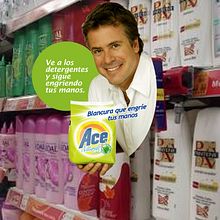 Promoción ACE-Diego Bertie, Diseño y Dirección de Arte. 2007. Un projet de Br, ing et identité, Direction artistique, Design graphique , et Événements de Juan Miguel Cubas Gárate - 06.06.2007