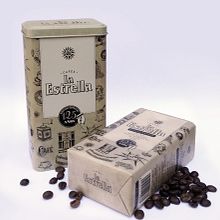 Packaging 125 aniversario de Cafés La Estrella. Art Direction, Design, Graphic Design, Traditional illustration, and Packaging project by Héctor Rodríguez - 09.24.2012