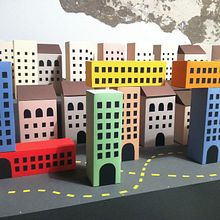 Little Barcelona - Fashion Trends for Kids. 4th Edition. Art Direction, Design, and Set Design project by Claudia Galindo Chacón - 01.21.2015