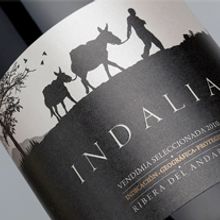Vino INDALIA | Packaging. Un progetto di Br, ing, Br, identit e Packaging di JohnAppleman® Agencia de Branding Madrid - 22.01.2015