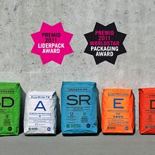 Premio Packaging Ciments Molins. Art Direction, Design, and Packaging project by Berta López Fernández - 02.03.2014