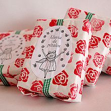 packaging  cosmética natural. Un projet de Design , Conception de produits, Illustration traditionnelle , et Packaging de Áurea López Escudero - 04.02.2015