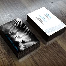 Joue du piano avec mes vertèbres. Un progetto di Br, ing, Br, identit, Design, Graphic design e Pubblicità di Llucia Carbonell Gamón - 10.02.2015