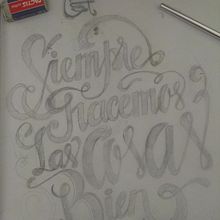 Poster and clothing letteringNuevo proyecto. Un progetto di Calligrafia, Design, Lighting design, Illustrazione tradizionale e Tipografia di David Perez Basulto - 15.02.2015