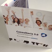 Folleto Consultoria 3.0. Un proyecto de Diseño gráfico de Chary Esteve Vargas - 13.01.2015