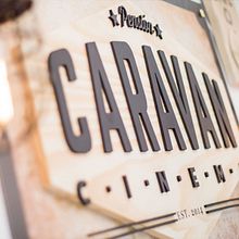 Caravan Cinema. Br, ing, Identit, Graphic Design, and Web Design project by Crisis - 06.30.2014
