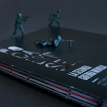 Apocalypse. Un progetto di Design editoriale, Graphic design e Illustrazione tradizionale di Marc Blanes Lluch - 27.02.2015
