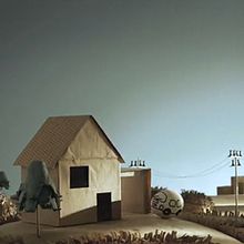 Seguros Caja España: spot. Un proyecto de Animación y Publicidad de Flora Vicente - 31.08.2007