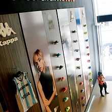 Citadium Store - Av. Santa Fe 1640. Architecture, Interior Architecture, Design, Furniture Design, Making, Industrial Design, Br, ing & Identit project by Maria Celeste Albertini - 12.19.2014