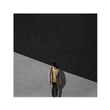 shadow play. Design, and Photograph project by Jesús Ortiz - 03.02.2015