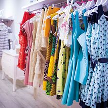 Fotografía de empresa · Nineta Alzira Fashion Shop. Un proyecto de Desarrollo Web, Diseño gráfico, Diseño Web y Fotografía de ÒXID Comunicació - 05.03.2015