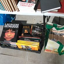 Recaudación de fondos (feria solidaria de libros). Un proyecto de Eventos de Rocío Noemí Vázquez Ibáñez - 07.03.2015
