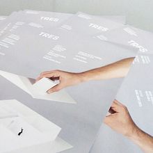 Tres | Obra teatral | Theater. Br, ing, Identit, and Graphic Design project by Brigada Estudio - 02.26.2015