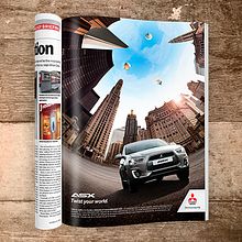 Mitsubishi / Gráfica Prensa ASX. Un proyecto de Diseño gráfico de Miguel Godínez Aguirre de Cárcer - 21.03.2015