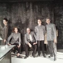 Flexibility. Un proyecto de Cine, Cine, vídeo, televisión, Diseño y Diseño de vestuario de Olga J. - 28.03.2015
