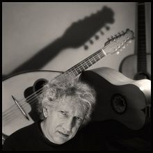 Eugenio Bennato by Augusto De Luca. Un proyecto de Fotografía de Augusto De Luca - Augusto De Luca - 03.04.2015