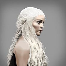 Fan Art. Daenerys. Un proyecto de Diseño gráfico e Ilustración tradicional de Elena Pérez Revillas - 04.04.2015