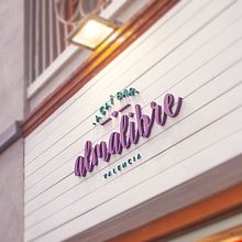 Branding ALMALIBRE . Projekt z dziedziny Architektura wnętrz, Br, ing i ident, fikacja wizualna, Design i Projektowanie graficzne użytkownika María García - 12.04.2015