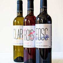 Etiquetas Vinos Jóvenes 2014. Un proyecto de Diseño gráfico, Ilustración tradicional y Packaging de Neus Baidal Villada - 12.10.2014