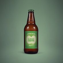 Etiqueta de Sidra Chive. Graphic Design, and Traditional illustration project by Cecilia Serrat - 05.12.2015