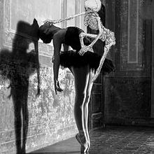 La muerte y la doncella. Un projet de Beaux Arts , et Collage de Mª Concepción Tomás Rivera - 27.05.2015