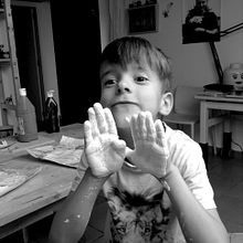 Clases particlares_hemos creado un libro!. Artes plásticas, Direção de arte, Design, Design gráfico, e Pintura projeto de Katarzyna Rogowicz - 31.05.2015