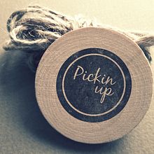 Pickinup - Branding & web. Br, ing, Identit, Design, and Graphic Design project by The Onliners Studio - 06.01.2015