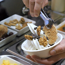 Web Video - Bodevici - Organic Ice Cream & Yogurt Shop. Film, Video, and TV project by Pedro Azevedo Dias - 06.10.2012