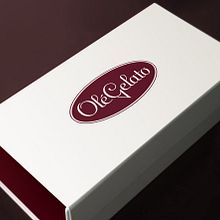 Logotipo para OléGelato, un proyecto de "Heladería artesanal gourmet". Aprovechamos la forma de la "G" para crear una figura que recuerda con sutileza la imagen de un helado. . Un projet de Br, ing et identité, Design graphique, Packaging , et Design  de Alejandro Prieto Jaime - 05.04.2014