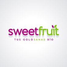 Diseño de logotipo para Sweetfruit, una marca que ofrece una amplia gama de productos 100% ecológicos como golosinas, chocolates, frutos secos caramelizados, etc.... Un projet de Br, ing et identité , et Design graphique de Alejandro Prieto Jaime - 22.02.2009