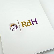 Logotipo para RDH (Revista de Humanidades), publicación promovida desde la UNED de Sevilla que recoge todo tipo de artículos relacionados con las humanidades como filosofía, antropología, historia, literatura, arte, etc.... Un projet de Br, ing et identité, Design , Design graphique et Illustration traditionnelle de Alejandro Prieto Jaime - 12.06.2013