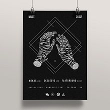 E FLYER - MUST PARTY . Un proyecto de Diseño y Diseño gráfico de floral - 02.07.2015